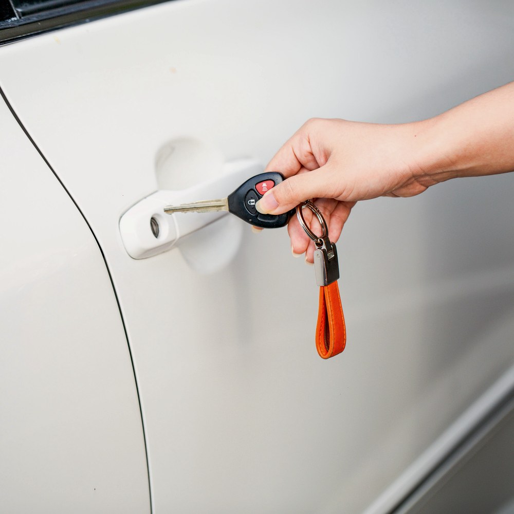 New car key tested in the driver's door lock